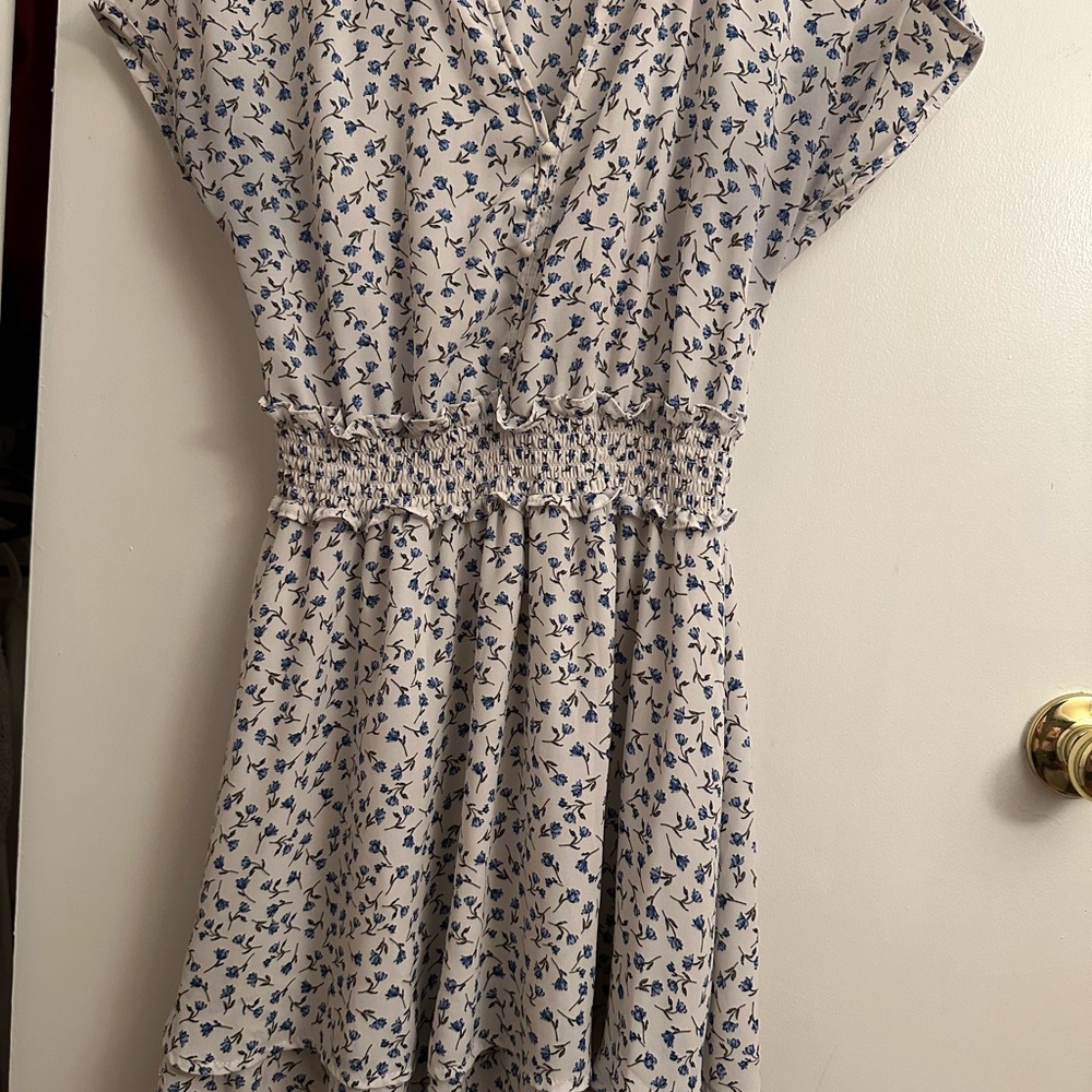 Sienna Sky Blue and Cream Floral Top